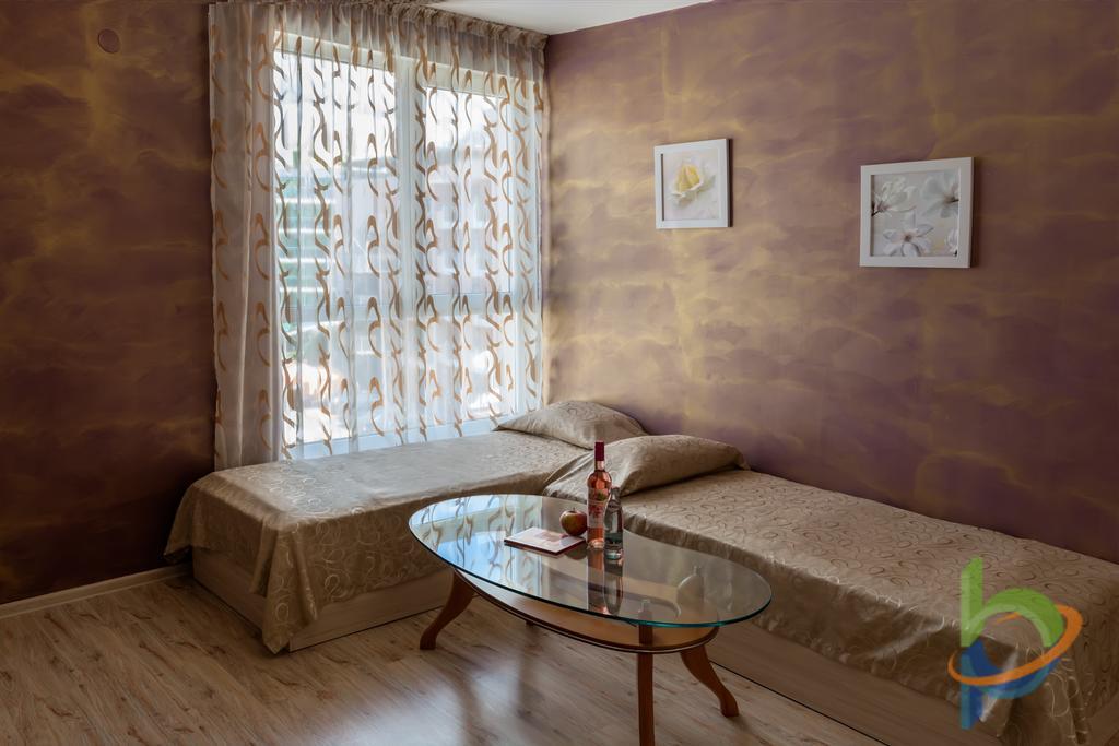 Vanilla Garden Apartments ซันนีบีช ภายนอก รูปภาพ